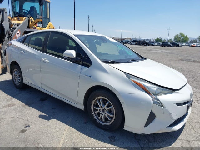 TOYOTA PRIUS - 1
