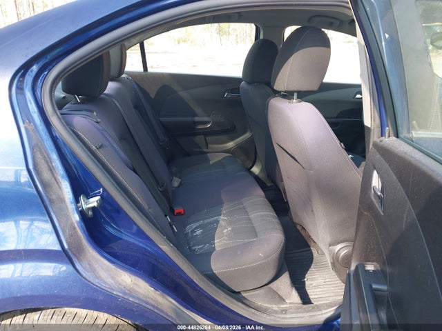 CHEVROLET SONIC LT MANUAL - 8