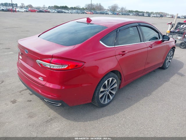 FORD FUSION SE - 4