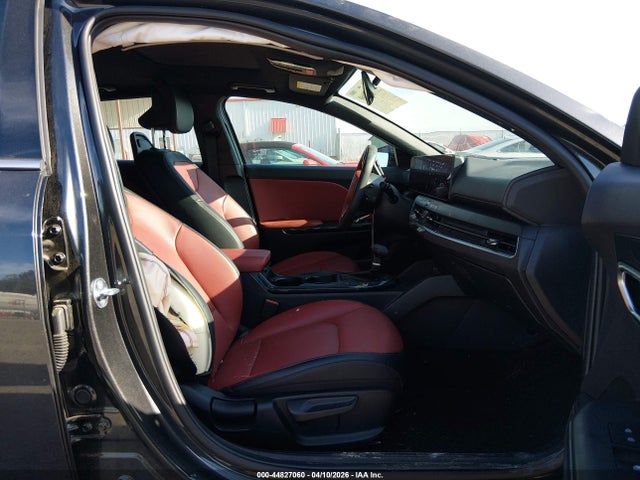 صورة 5 لـ 2025 KIA K4 GT-LINE TURBO