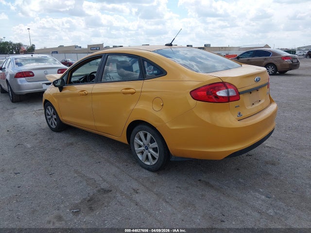 FORD FIESTA SEL - 3
