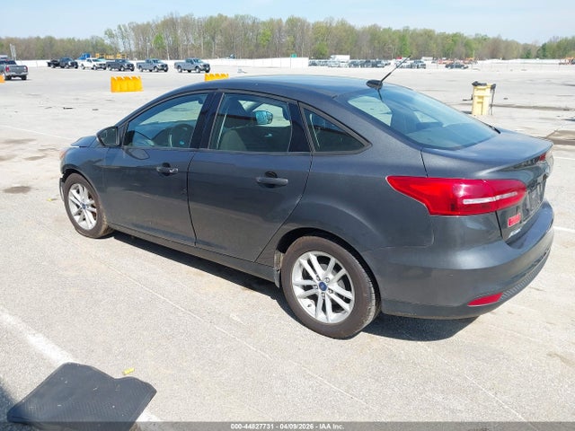 2017 FORD FOCUS SE — фото 3
