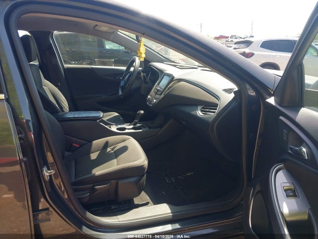 2017 Chevrolet MALIBU LS 照片 5