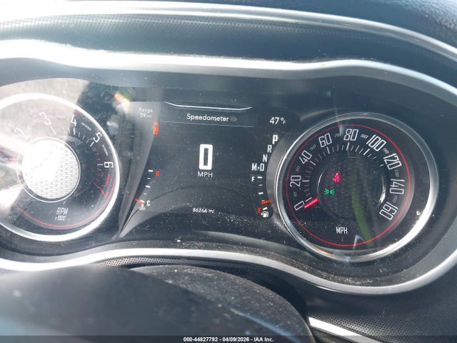 DODGE CHALLENGER - 7