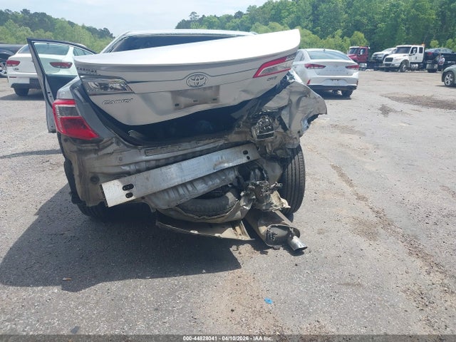 TOYOTA CAMRY - 6