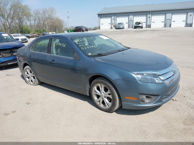 FORD FUSION SE - 1