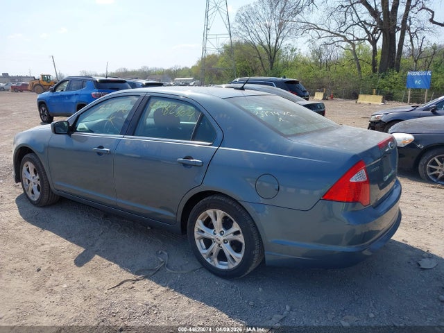 FORD FUSION SE - 3