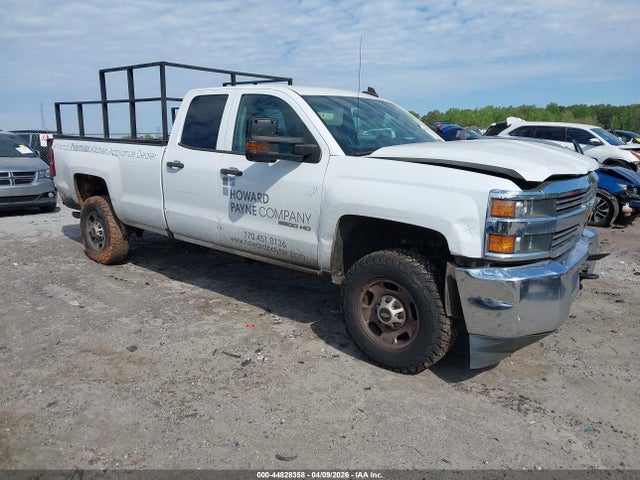 CHEVROLET SILVERADO - 1