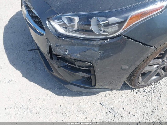 KIA FORTE GT-LINE - 6