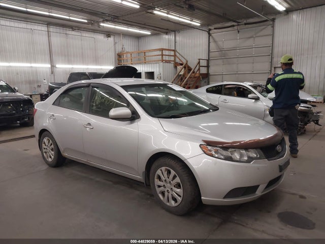 2010 KIA FORTE LX