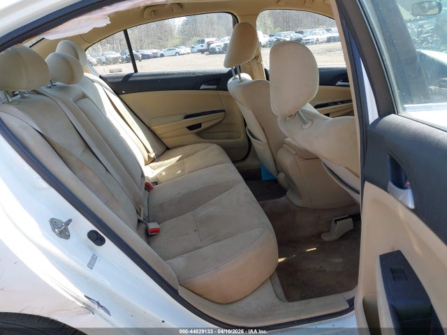 HONDA ACCORD 2.4 LX - 8