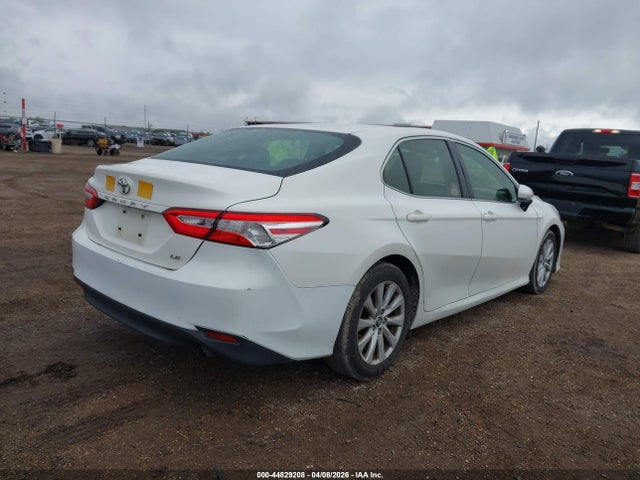 TOYOTA CAMRY - 4