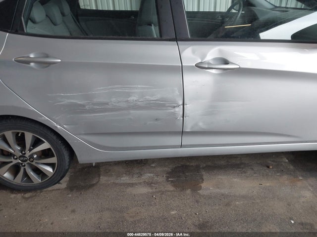 HYUNDAI ACCENT VALUE EDITION - 6