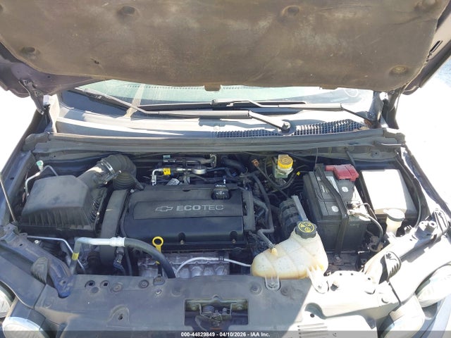 CHEVROLET SONIC LT AUTO - 10