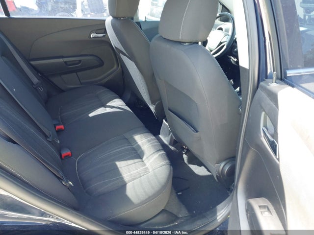 CHEVROLET SONIC LT AUTO - 8