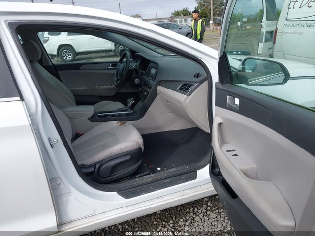 HYUNDAI SONATA SE - 5