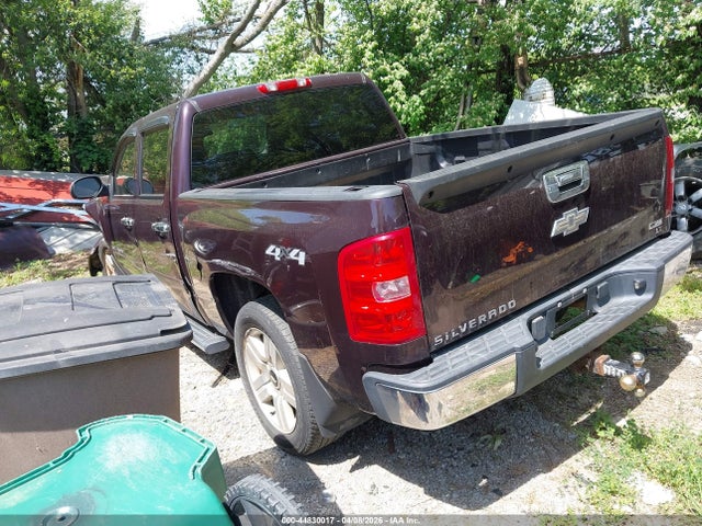 CHEVROLET SILVERADO 1500 - 3