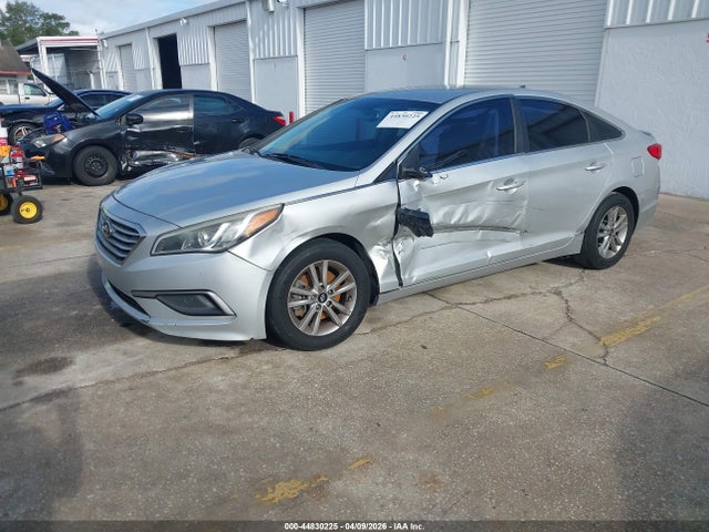 HYUNDAI SONATA SE - 2