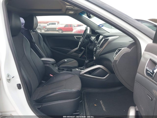 HYUNDAI VELOSTER BASE W/BLACK - 5