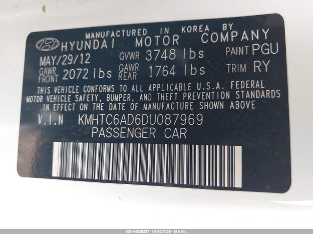 HYUNDAI VELOSTER BASE W/BLACK - 9