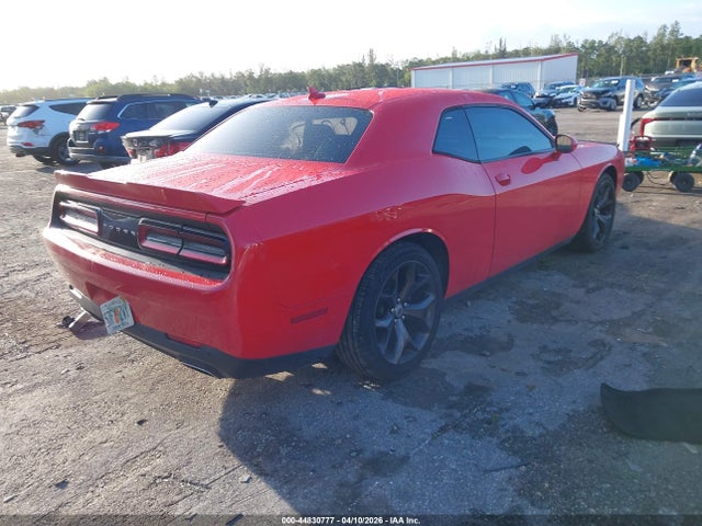 2018 Dodge CHALLENGER SXT PLUS — фото 4
