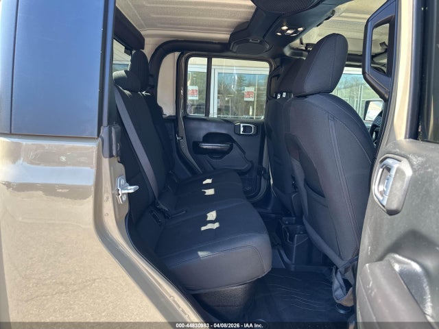 JEEP GLADIATOR SPORT S 4X4 - 8