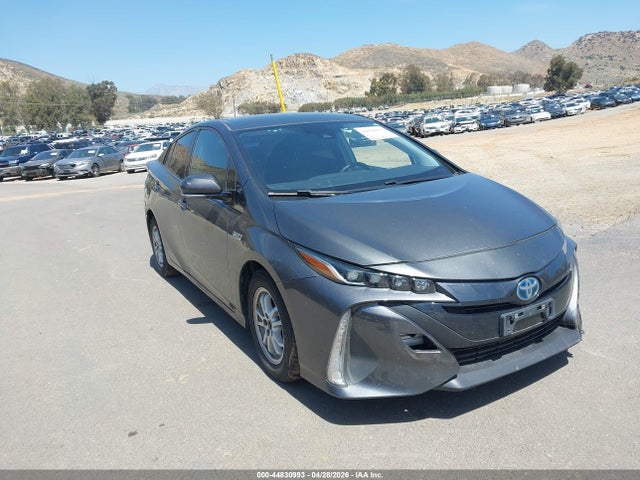 2017 TOYOTA PRIUS PREMIUM