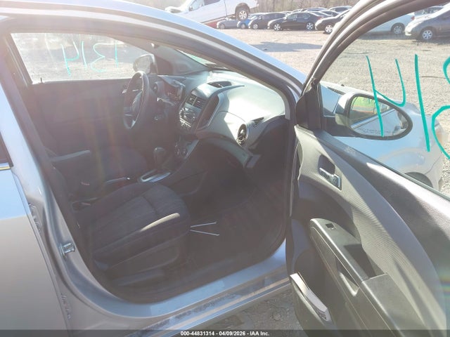 CHEVROLET SONIC LT AUTO - 5