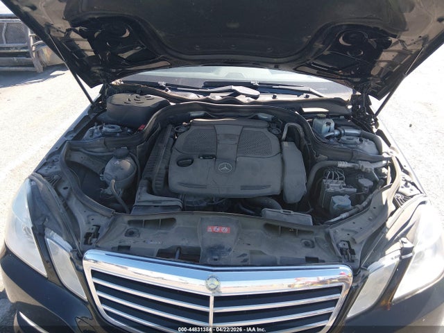 MERCEDES-BENZ E-CLASS - 10