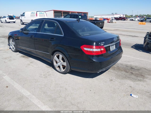 MERCEDES-BENZ E-CLASS - 3