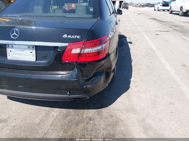 MERCEDES-BENZ E-CLASS - 6