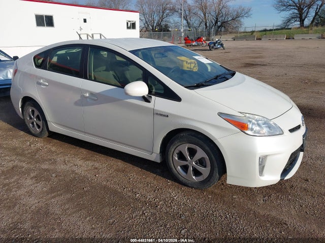 TOYOTA PRIUS - 1