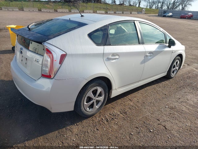 TOYOTA PRIUS - 4