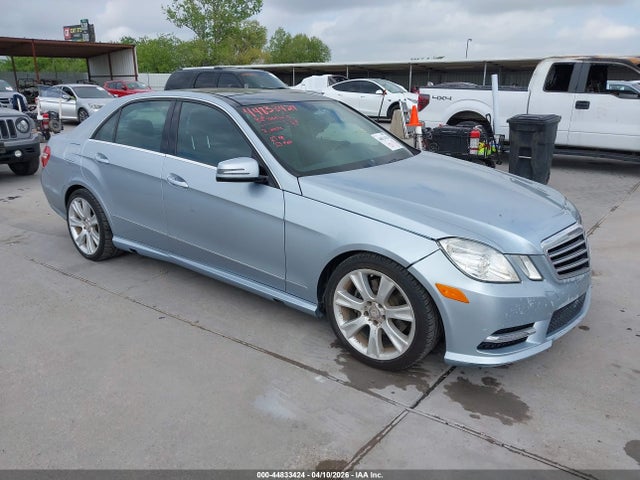 MERCEDES-BENZ E-CLASS - 1