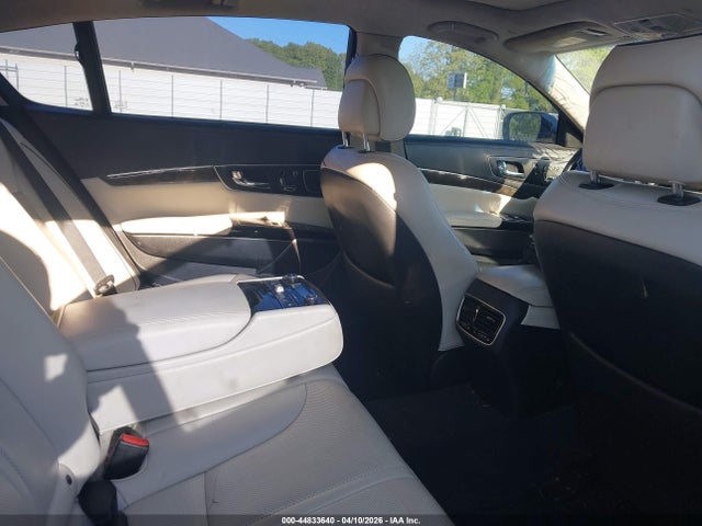KIA K900 LUXURY - 8