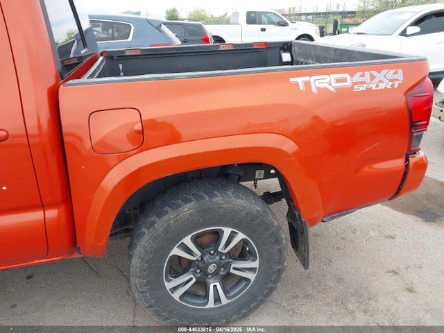 2018 Toyota TACOMA TRD SPORT photo 6