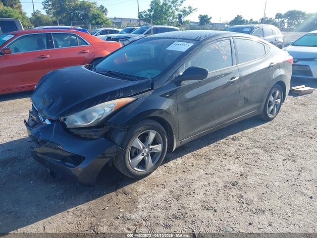2013 Hyundai ELANTRA GLS — фото 2