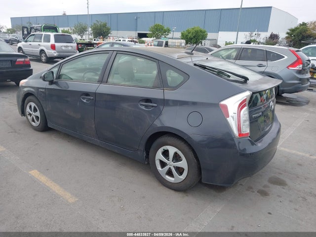 TOYOTA PRIUS - 3