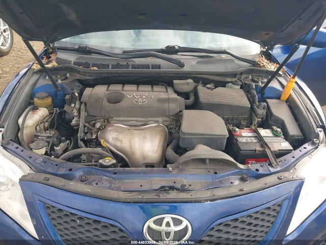 TOYOTA CAMRY - 10