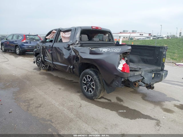 2018 TOYOTA TUNDRA SR5 5.7L V8 3