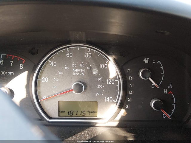 HYUNDAI ELANTRA GLS/SE - 7