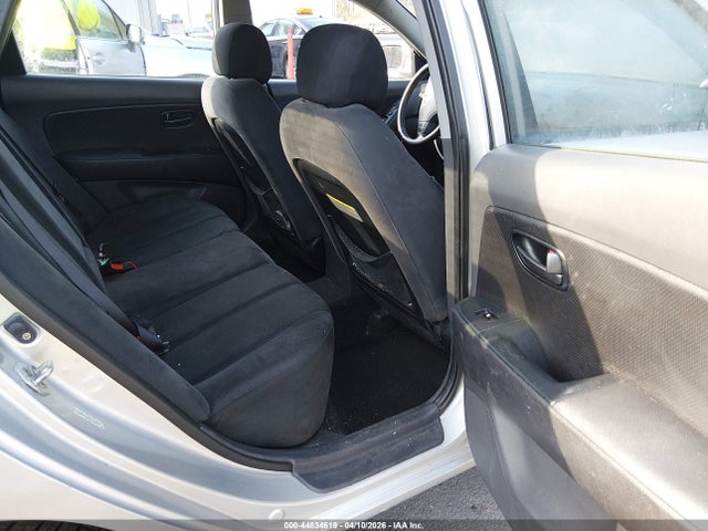 HYUNDAI ELANTRA GLS/SE - 8