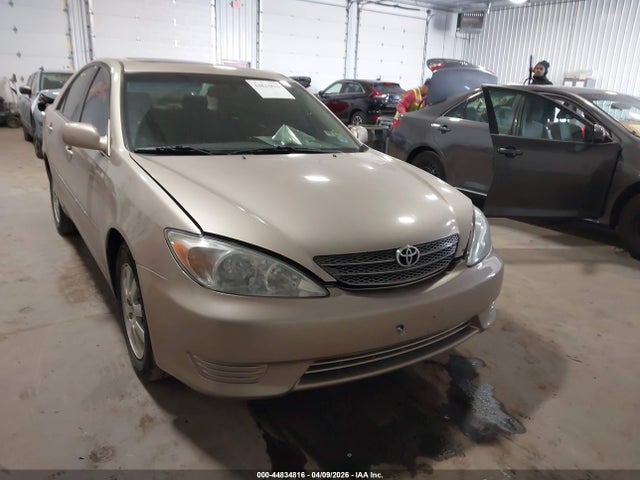 TOYOTA CAMRY - 6