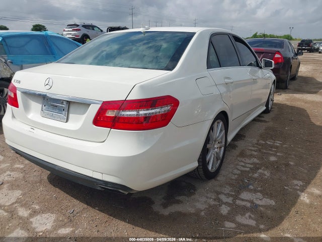 MERCEDES-BENZ E-CLASS - 4