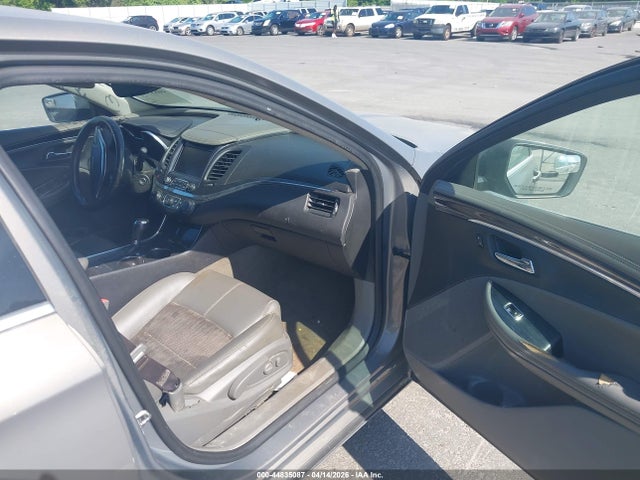 CHEVROLET IMPALA 1LT - 5