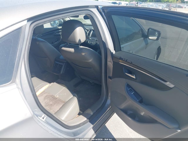 CHEVROLET IMPALA 1LT - 8