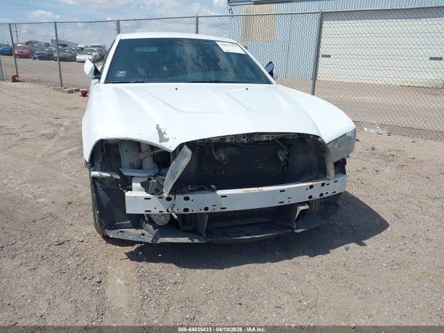 DODGE CHARGER SE - 6