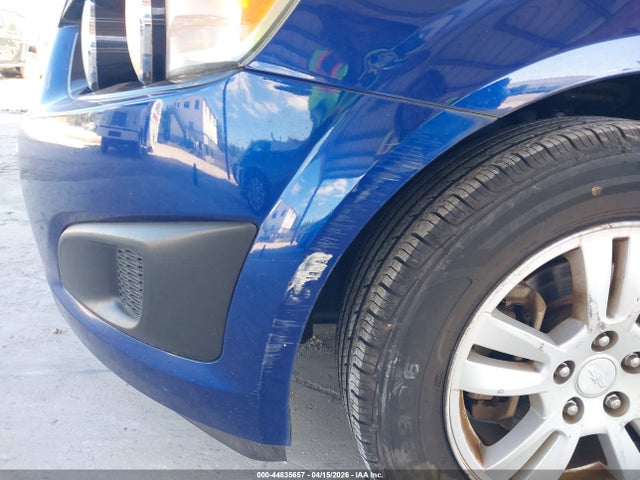 CHEVROLET SONIC LT AUTO - 6