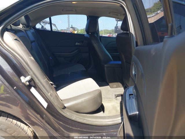 CHEVROLET MALIBU 1LT - 8