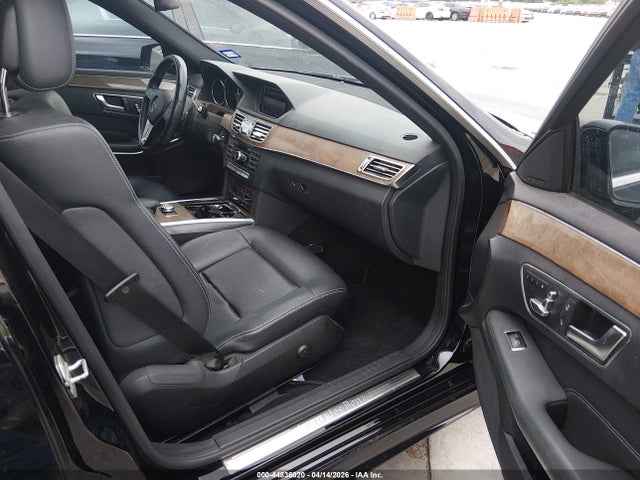 MERCEDES-BENZ E-CLASS - 5